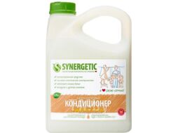 Кондиционер для белья Synergetic Миндальное молочко (2.75л)