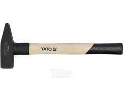 Молоток слесарный с деревянной ручкой Yato 1000гр YT-4508