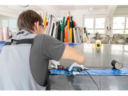 Термовоздуходувка BOSCH GHG 20-60 в кор. (2000 Вт, 2 скор., 50-600 С, плавн. рег.,150-300/300-500 С)