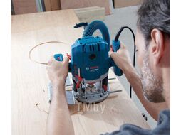 Фрезер GOF 130 BOSCH 0.601.6B7.000