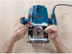 Фрезер GOF 130 BOSCH 0.601.6B7.000
