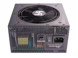 Блок питания для компьютера Seasonic Focus Plus 650 Platinum (SSR-650PX)