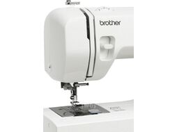 Швейная машина Brother Universal 25