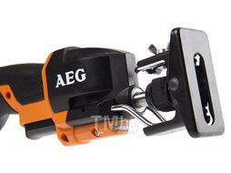 Пила сабельная AEG US 400 XE