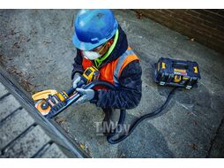 УШМ (болгарка) аккумуляторная бесщеточная DEWALT 54 В XR FLEXVOLT 2-е покол. 125 мм DCG418N-XJ