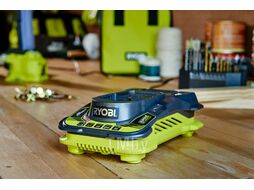 Зарядное устройство ONE + RYOBI RC18-150