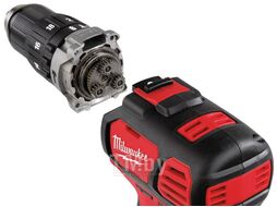 Аккумуляторная дрель-шуруповерт MILWAUKEE M18 BPD-0 4933443500