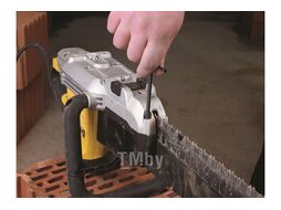 Пила Аллигатор DEWALT 1700 Вт DWE398-QS