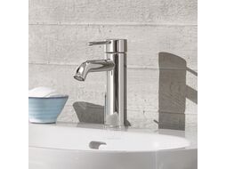 Смеситель для умывальника Grohe Essence New (23590001)
