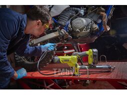 Смазочный пистолет Ryobi R18GG-0 (без батареи)