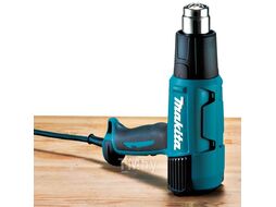 Термовоздуходувка MAKITA HG 6031 VK в чем. + набор сопл (1800 Вт, 2 скор., 50-600 С, ступенч. рег.)