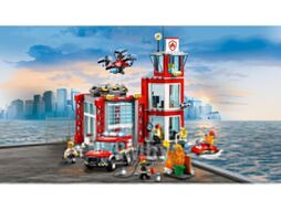 Конструктор Lego City Police Пожарное депо 60215