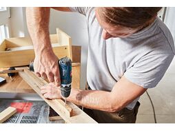 Аккум. дрель-шуруповерт BOSCH GSR 12V-15 FC L-BOXX + набор насадок (12.0 В, 2 акк., 2.0 А/ч Li-Ion, 2 скор., 30 Нм, шурупы до 7 мм)