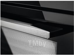 Духовой шкаф с паром Electrolux OKA9S31CX