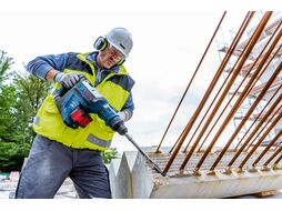 Аккум. перфоратор BOSCH GBH 18V-45 C в чем. (18.0 В, БЕЗ АККУМУЛЯТОРА, 12.5 Дж, вес 8.0 кг,)