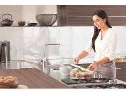Смеситель для кухни Grohe Essence (30270000)