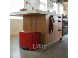 Мусорное ведро Brabantia Bo Pedal Bin / 121401 (36л, красный)