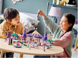 Конструктор Lego Friends Американские горки на Волшебной ярмарке / 41685