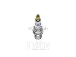 Свеча зажигания FR 6 NPP 332 Twin Platin PORSCHE 911/Cayenne/Panamera 3,8-4,8i 08- BOSCH 0242240637