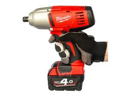 Акк. гайковерт HD18 HIW-402С (Li-Ion4Ач) 4933441260 MILWAUKEE