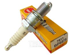 Свеча зажигания BP6ES AUDI: 100, FIAT: DUCATO, MERCEDES-BENZ: W463, W123, NISSAN: PATROL, RENAULT: CLIO, MASTER, R19, TRAFIC, SAAB: 900, VOLVO: 740, VW: GOLF I, NGK V-LINE4