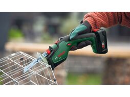 Аккум. пила садовая BOSCH KEO 18 LI в кор. (18.0 В, 1 акк., 2.0 А/ч, Li-Ion, дерево до 80 мм)