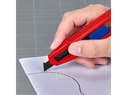 Нож универсальный CutiX, 165 мм, для стандартных лезвий на 18 мм KNIPEX 9010165BK