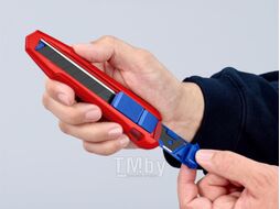 Нож универсальный CutiX, 165 мм, для стандартных лезвий на 18 мм KNIPEX 9010165BK