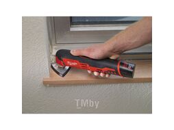Аккумуляторный мультиинструмент C12 MT-402B (Li-Ion4ач) MILWAUKEE 4933441705