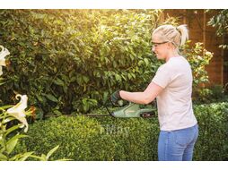 Аккум. кусторез BOSCH Easy HedgeCut 18-45 (18.0 В, Li-Ion, длина ножа 450 мм, шаг ножа: 15 мм, вес 2.3 кг; 2.400 ход/мин, антиблокиров.система)