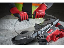 Перчатки рабочие с защитой от порезов уровень 3 MILWAUKEE 8/M
