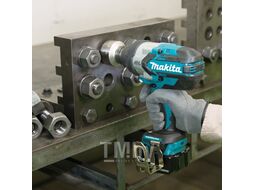 Аккум. ударный гайковерт MAKITA DTW 1001 Z в кор. (18.0 В, БЕЗ АККУМУЛЯТОРА, посадочн. квадрат 3/4 ", 1050 Нм, вес 3.5 кг)