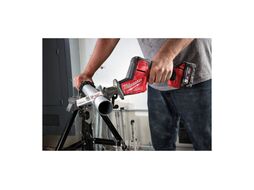 Аккумуляторная сабельная пила M18 FHZ-0X FUEL (Кейс HD box) MILWAUKEE 4933459887