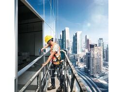 Аккум. ударная дрель-шуруповерт BOSCH GSB 180 LI в чем. (18.0 В, 2 акк., 2.0 А ч Li-Ion, 2 скор., 54 Нм, шурупы до 10 мм, сверление в металле до 10 мм