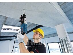 Перфоратор BOSCH GBH 2-28 L-Case (880 Вт, 3.2 Дж, 3 реж., патрон SDS-plus, вес 2.9 кг)