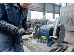 Станок точильный BOSCH GBG 60-20 в кор. (600 Вт, круг 200х25х32 мм)