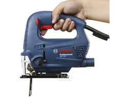 Лобзик электрический BOSCH GST 700 в кор. (500 Вт, пропил до 70 мм)