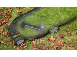 Аккумуляторная газонокосилка Bosch AdvancedRotak 36-660 06008B9606