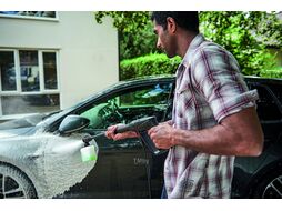 Очиститель высокого давления BOSCH UniversalAquatak 130 (1.70 кВт, 130 бар, 380 л/ч, возможность забора воды из бочки: Да, рабочая температура воды: д