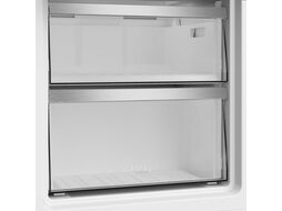 Морозильник GRUNDIG GFPN66721W