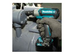 Аккум. ударный гайковерт MAKITA TW 141 DWAE в чем. (12.0 В, 2 акк., 2.0 А ч Li-Ion, посадочн. квадрат 1 2 ", 145 Нм, вес 1.1 кг)