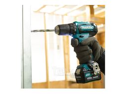 Аккум. дрель-шуруповерт MAKITA DF 333 DWME в чем. (12.0 В, 2 акк., 4.0 А ч Li-Ion, 2 скор., 30 Нм, шурупы до 8 мм)
