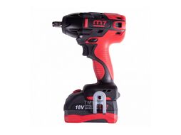 Гайковерт аккумуляторный ударный 1/2", 813 Нм, 18 В, 4 предмета, кейс MIGHTY SEVEN DW-401A
