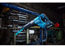 Пила сабельная аккумуляторная MAKITA JR001GZ