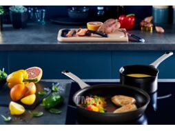 Сковорода Tefal Excellence G2690672