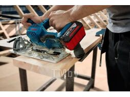 Аккум. циркулярная пила BOSCH GKS 185-LI в кор. (18.0 В, 1 акк., 5.0 А/ч, Li-Ion, 165х20 мм, до 41 мм) 06016C1223