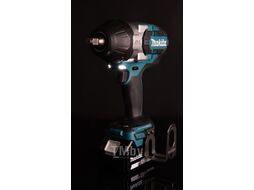 Гайковерт аккумуляторный (18V / 2*5,0Ah / 1050Nm 1/2" / MakPac 3) MAKITA DTW1002RTJ