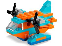 Конструктор Lego Classic Творческое веселье в океане 11018