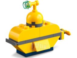 Конструктор Lego Classic Творческое веселье в океане 11018