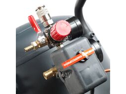Компрессор поршневой масляный Professional 100-400, 400 л/мин, 8 бар, 2200 Вт, 100 л, быстросъемный 1/4" + "елочка" Patriot 525301955
